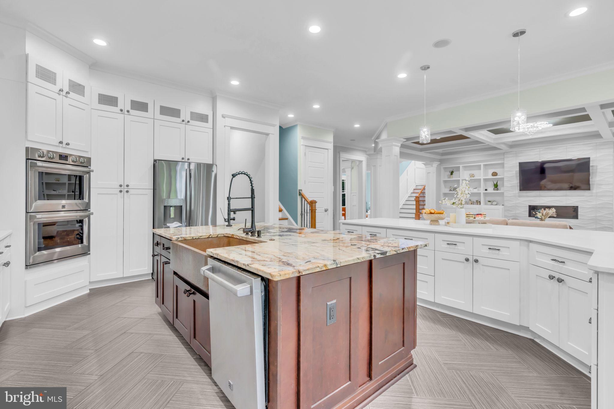 FAIRWOOD ACRES - Residential