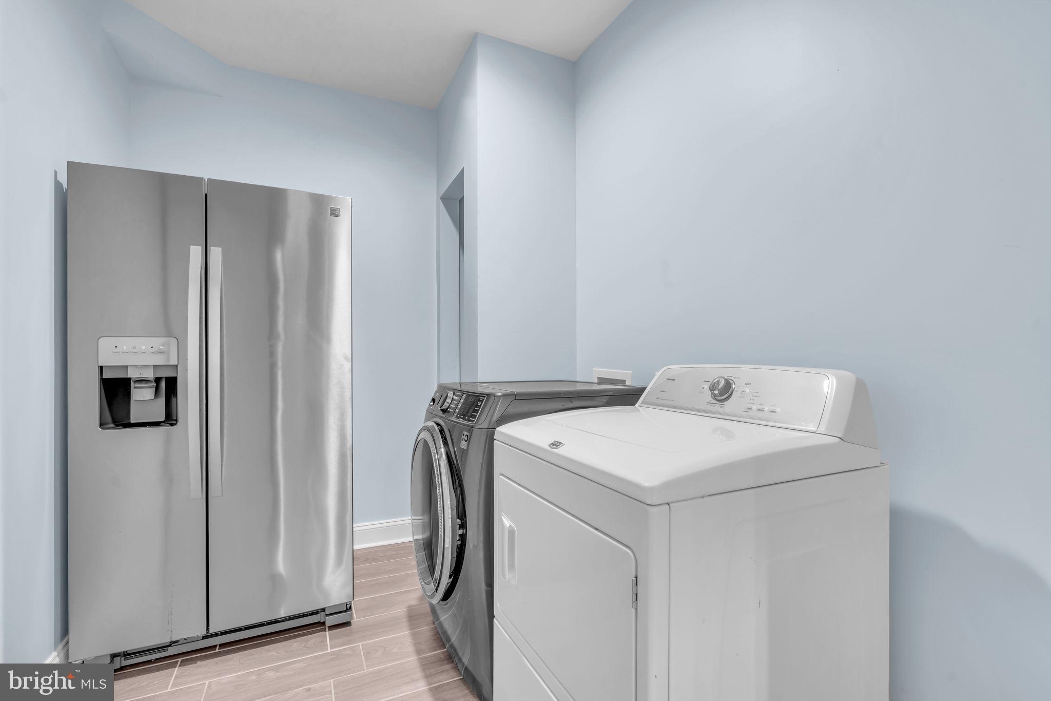 FAIRWOOD ACRES - Residential