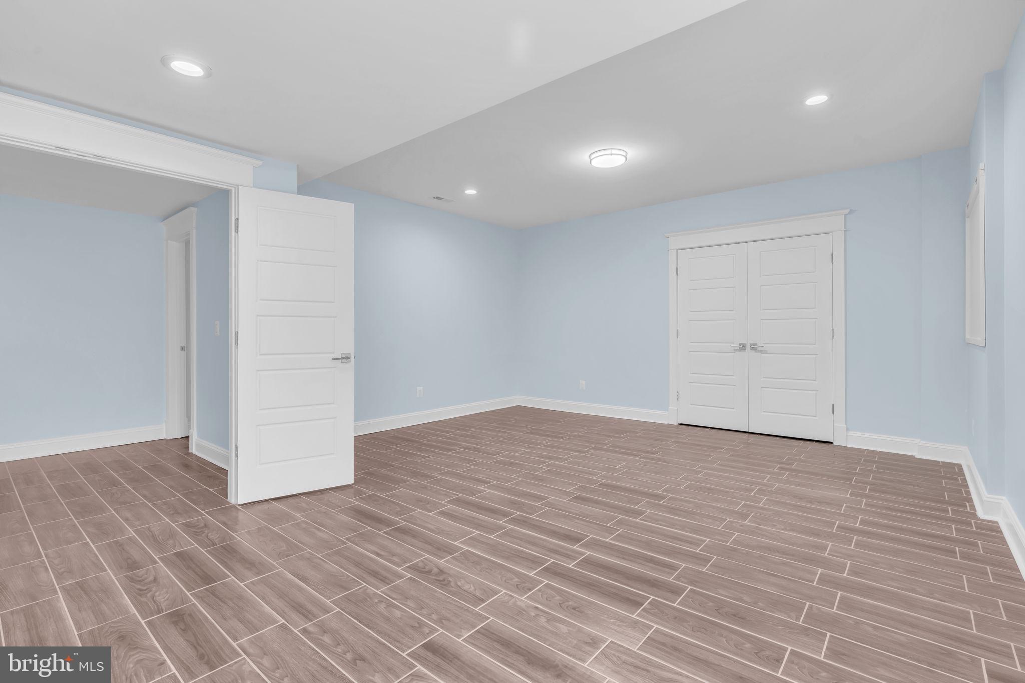 FAIRWOOD ACRES - Residential