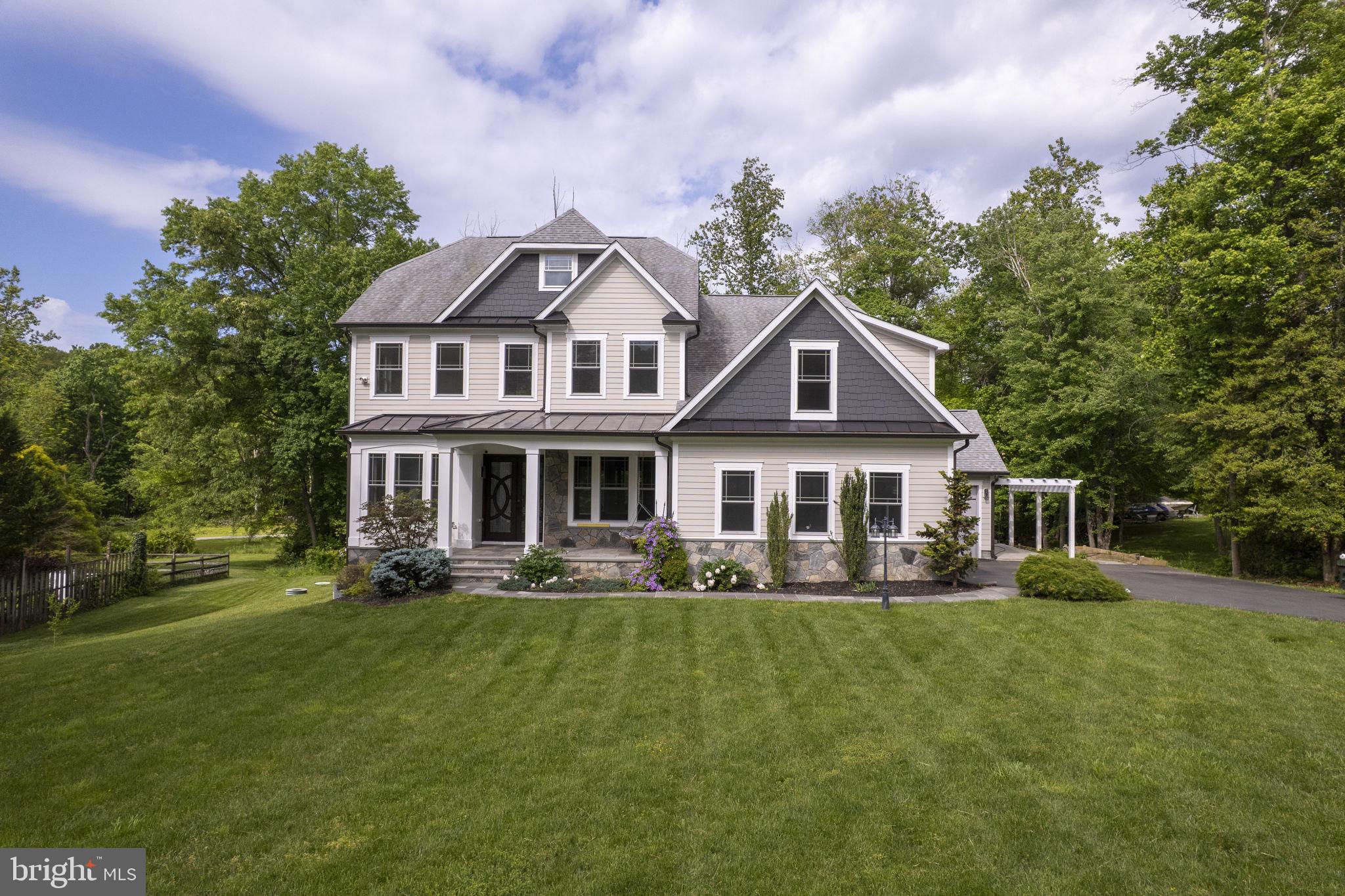 FAIRWOOD ACRES - Residential