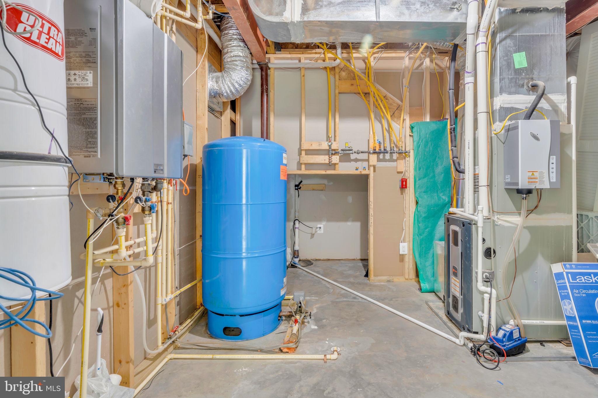 FAIRWOOD ACRES - Residential