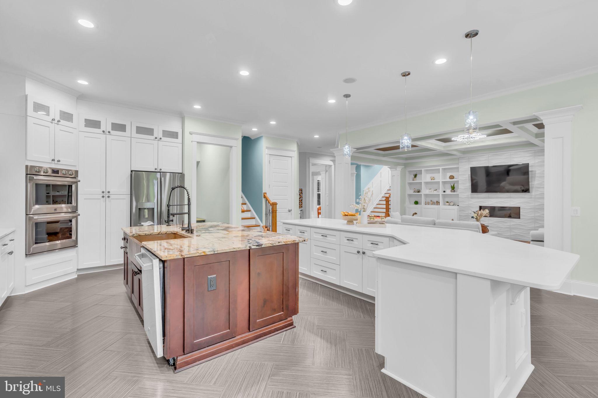 FAIRWOOD ACRES - Residential