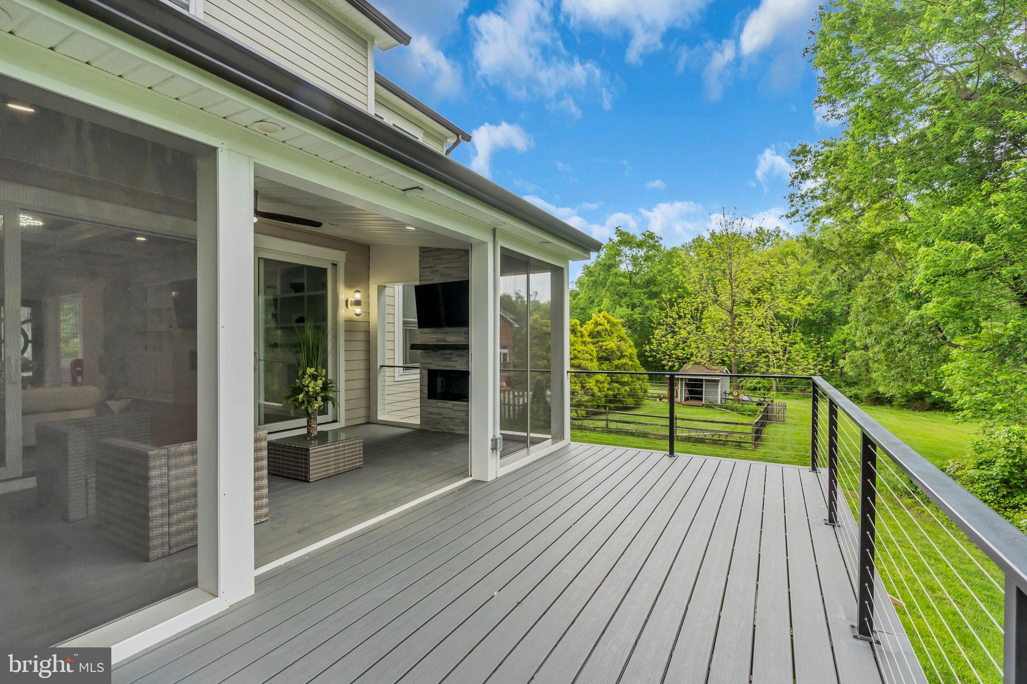 FAIRWOOD ACRES - Residential