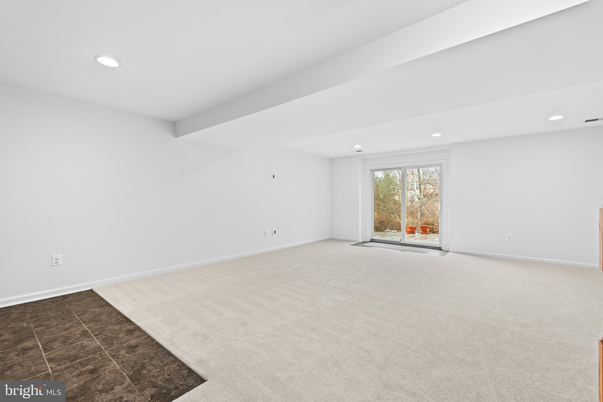 LAKE FREDERICK - Residential