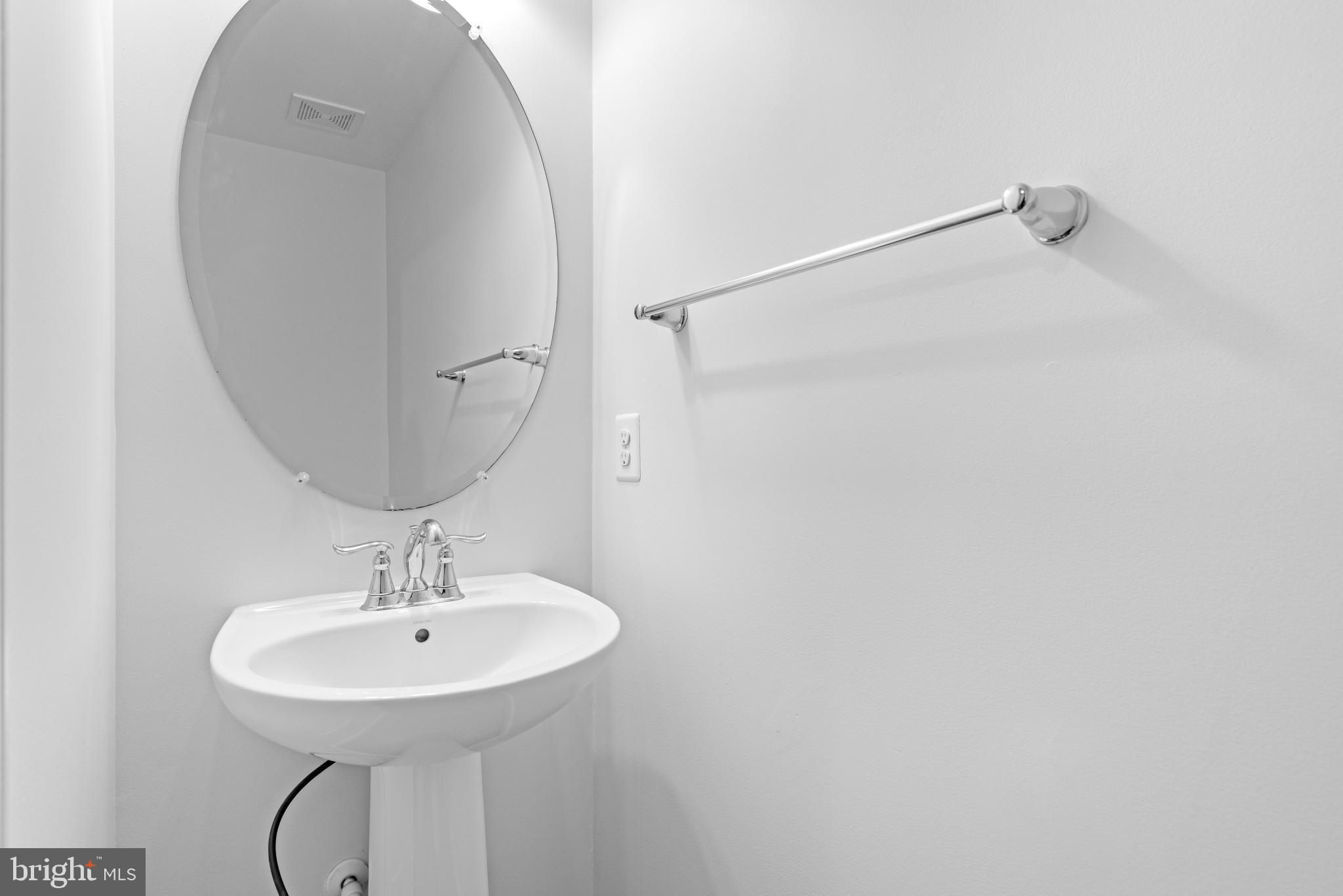 LAKE FREDERICK - Residential