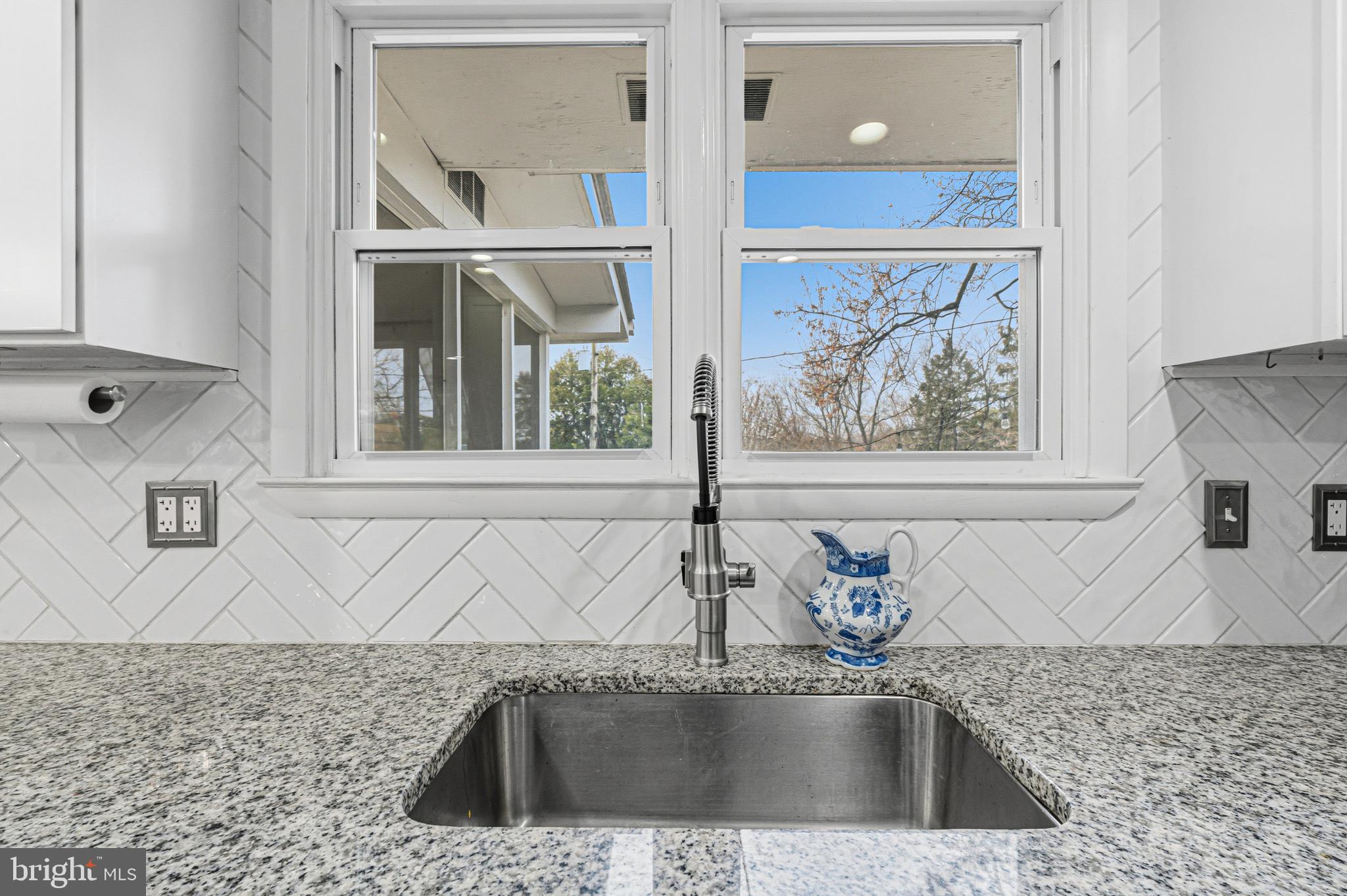 LUTHERVILLE - Residential