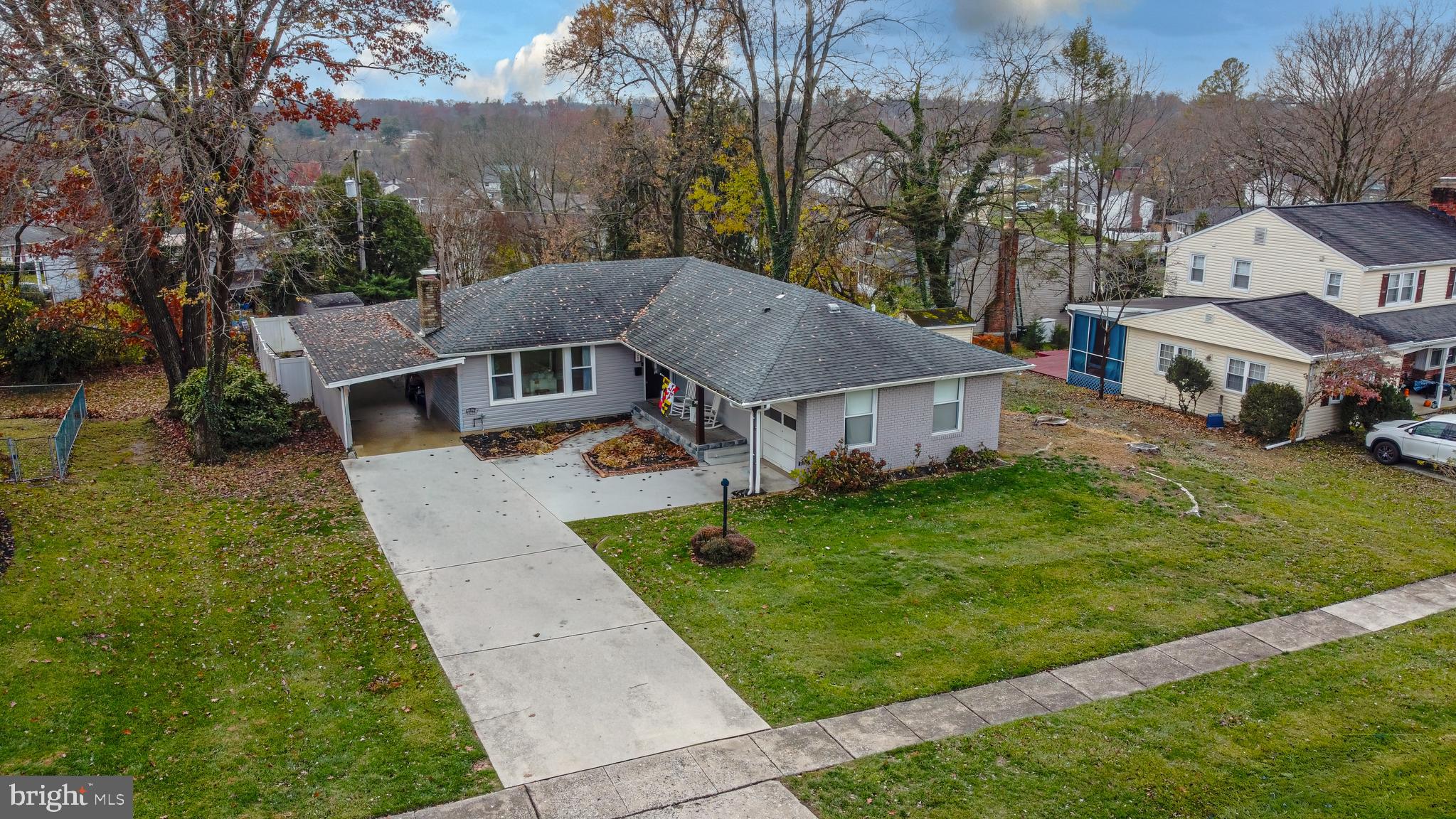 LUTHERVILLE - Residential