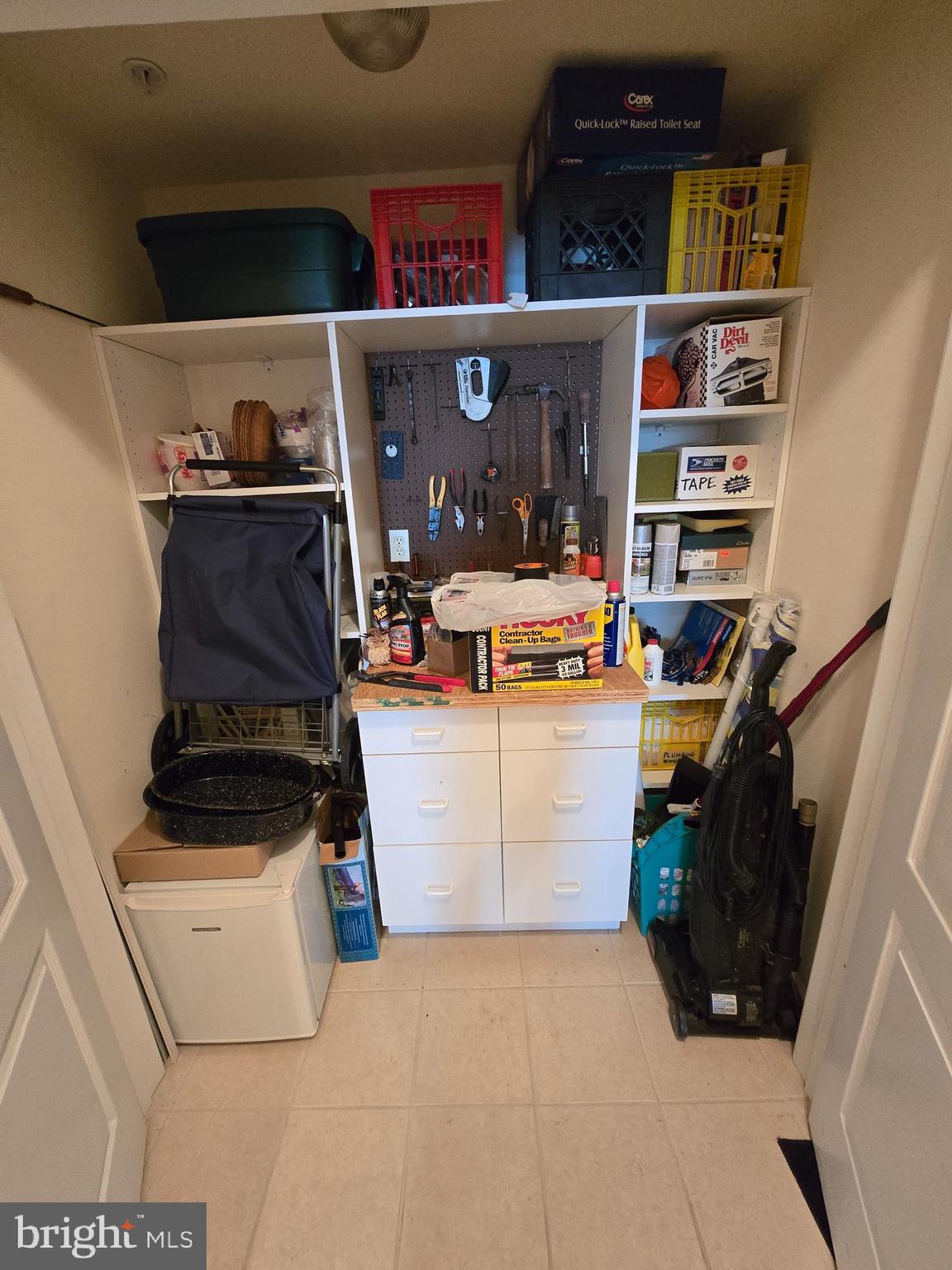 HARBOUR LIGHT CONDOS - Residential