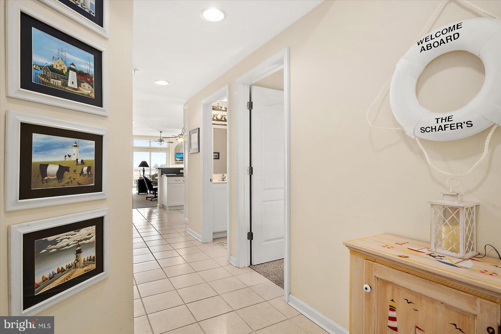 HARBOUR LIGHT CONDOS - Residential