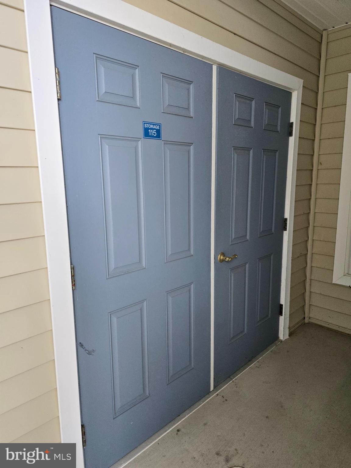 HARBOUR LIGHT CONDOS - Residential