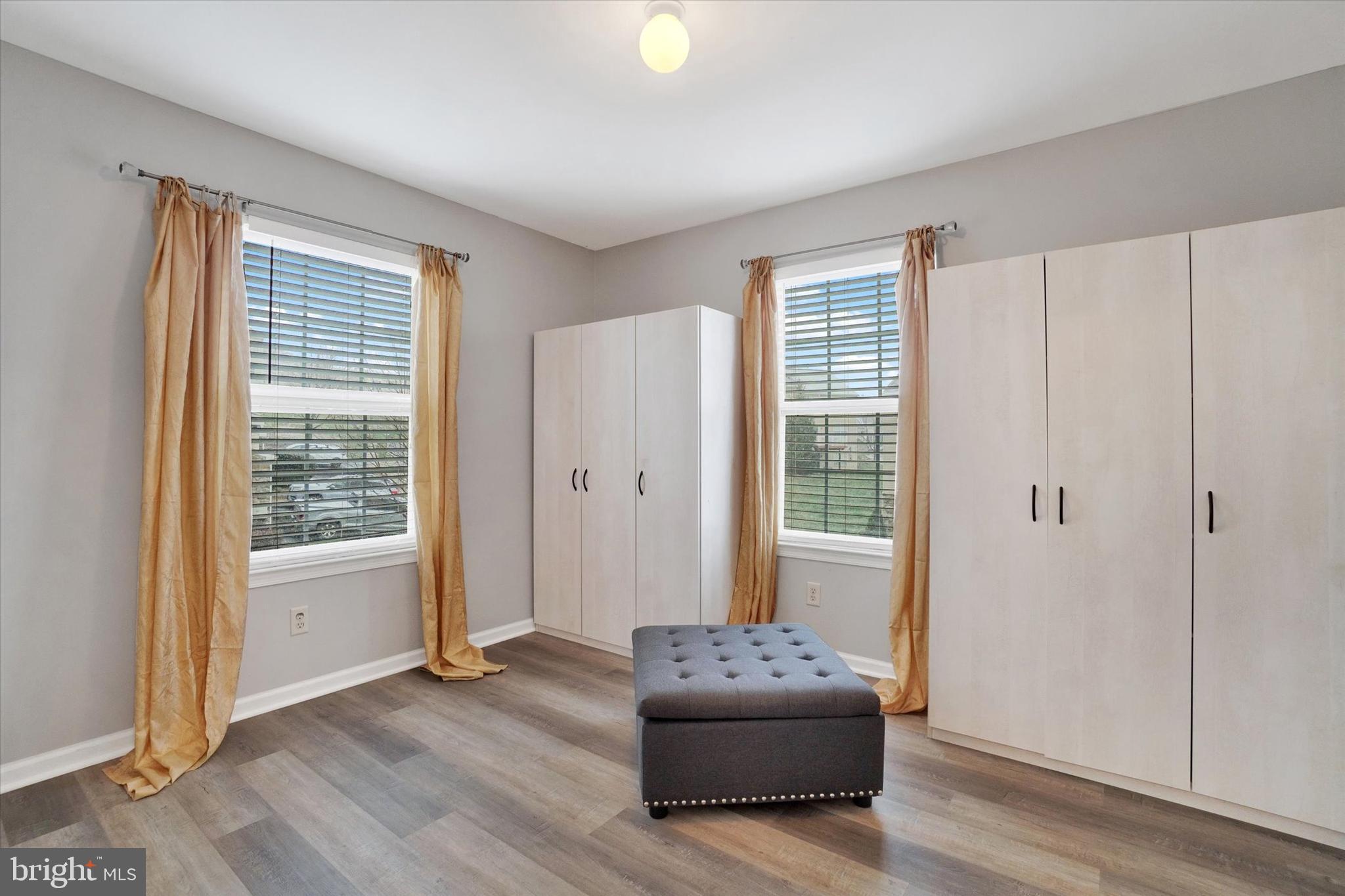 WOODCREST HILLS - Residential