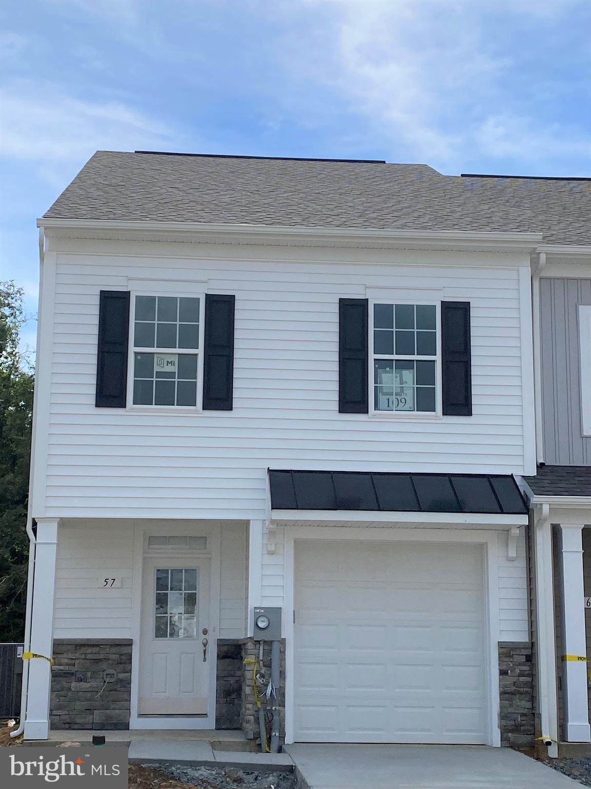 MCCAULEY CROSSING - Residential