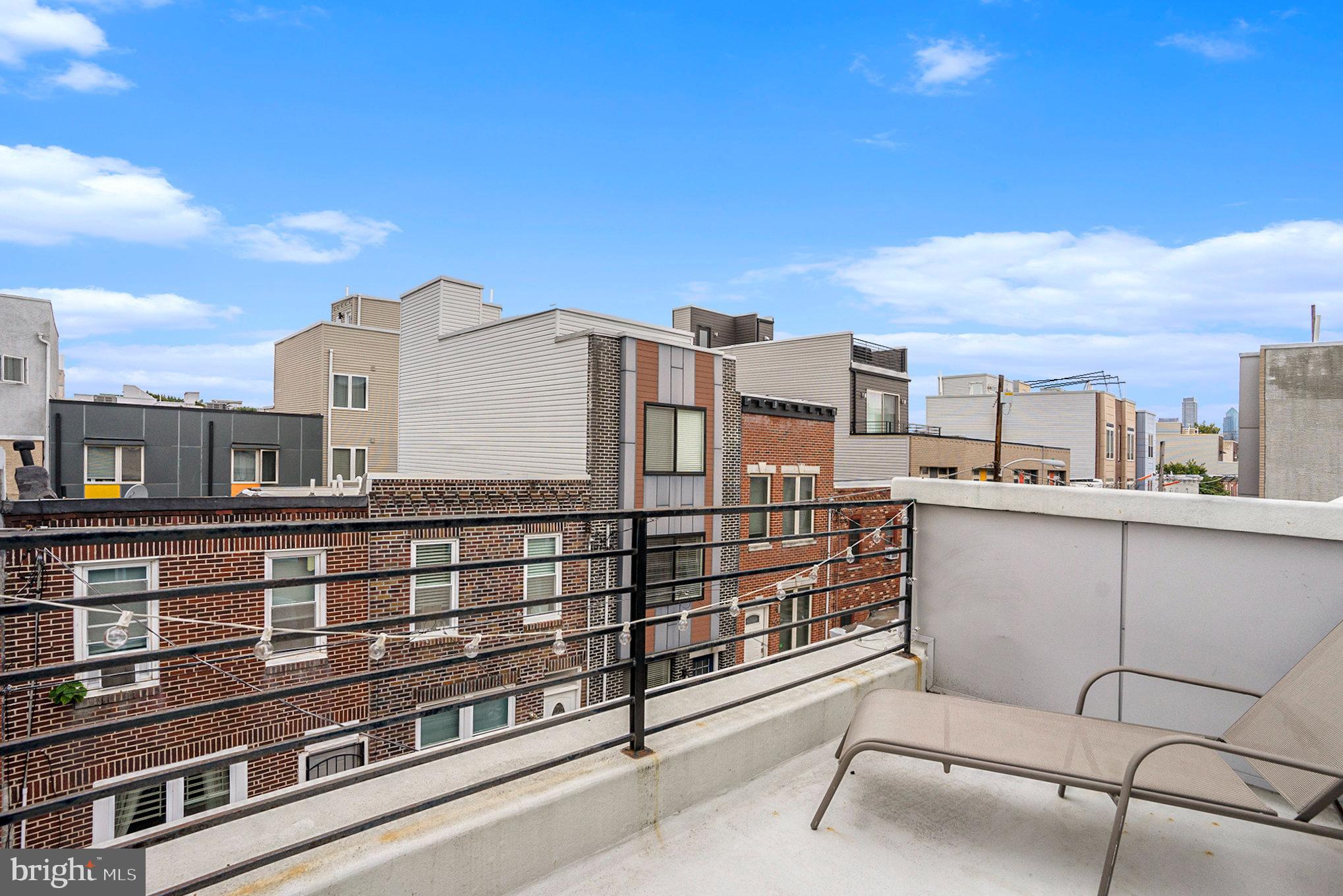 POINT BREEZE - Residential
