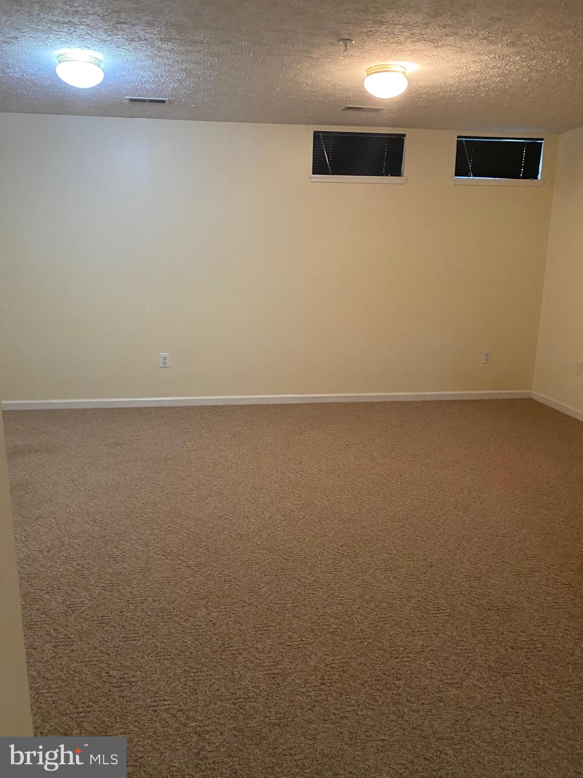 ABINGDON ESTATES - Residential Lease