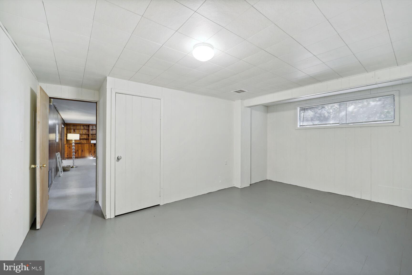 EAST SPRINGBROOK - Residential