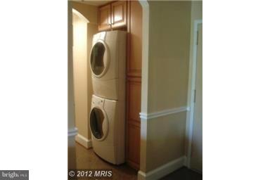 ROTONDA - Residential Lease