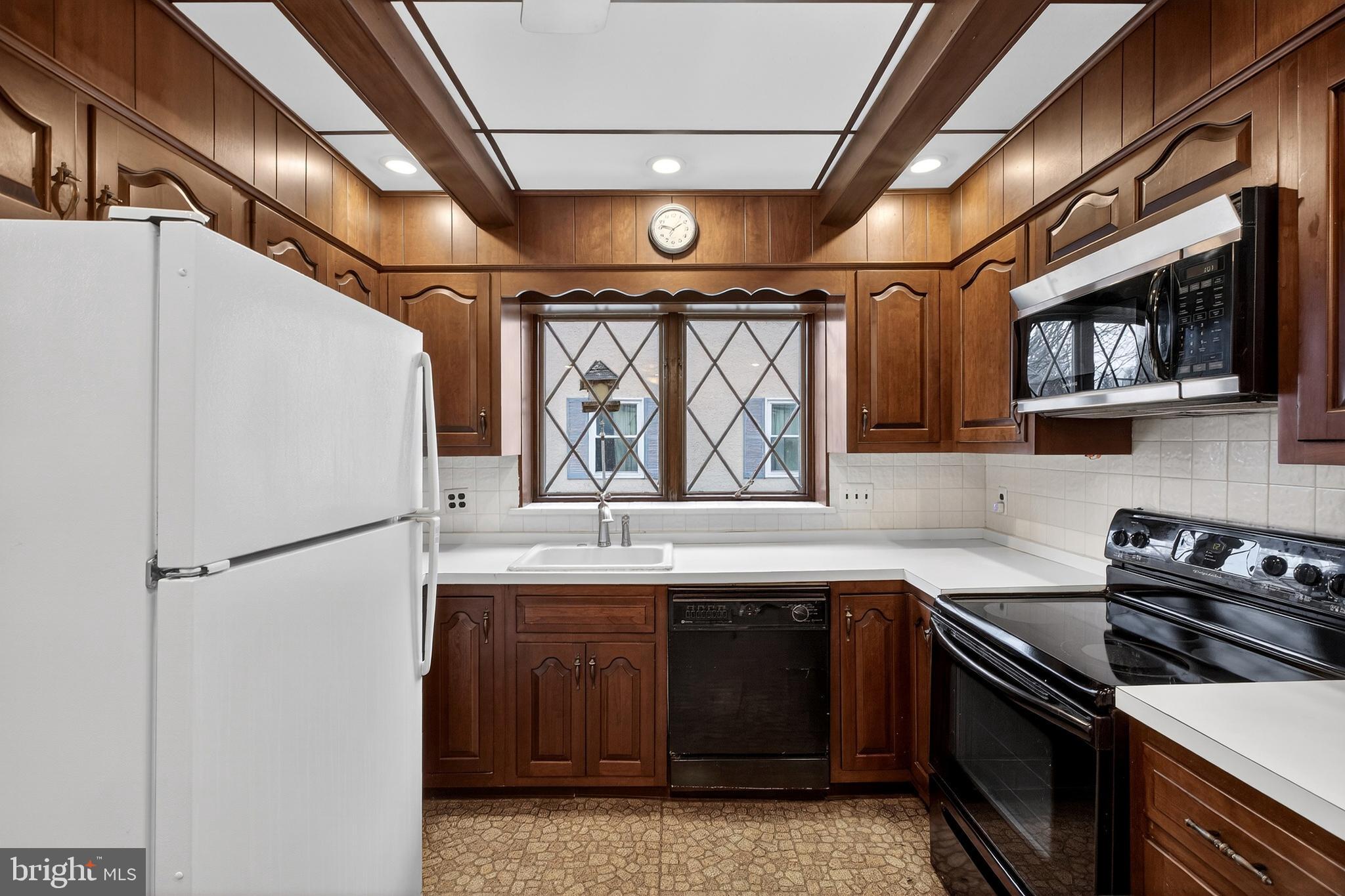 DREXEL HILL - Residential