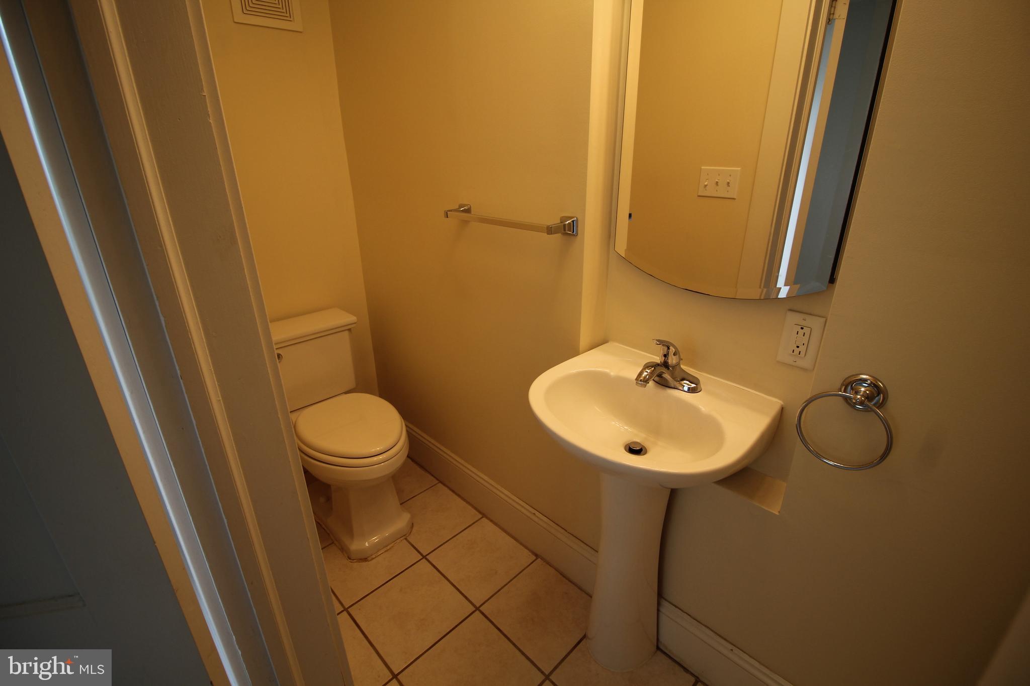 NEW HOLLAND BOROUGH - Residential Lease