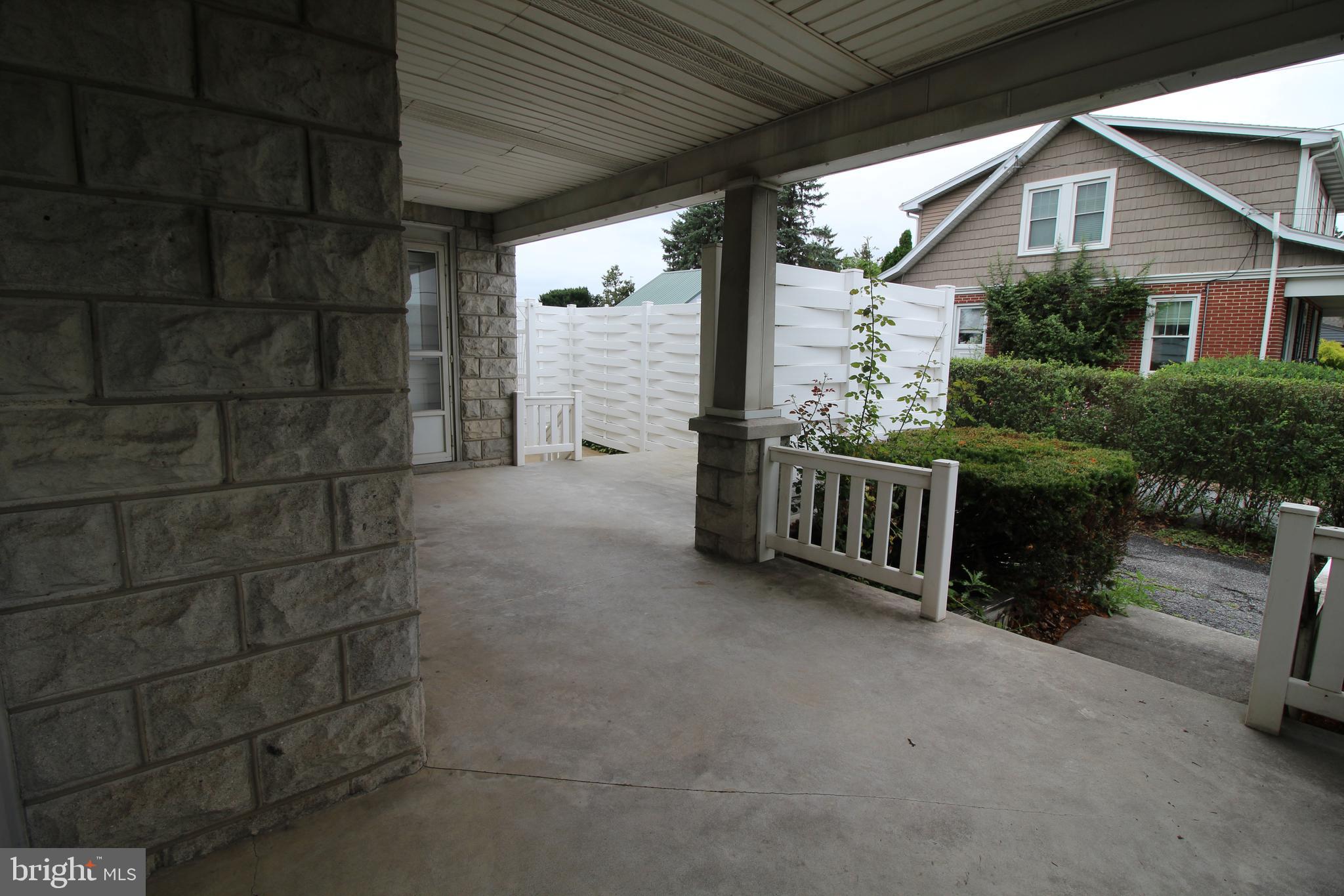 NEW HOLLAND BOROUGH - Residential Lease