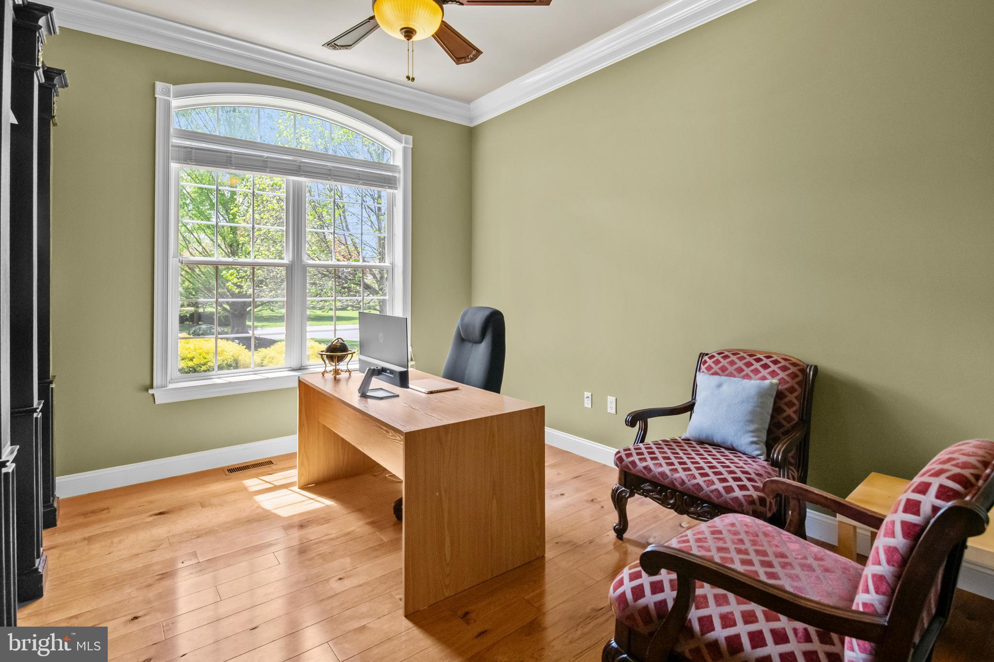 STONEHENGE - Residential