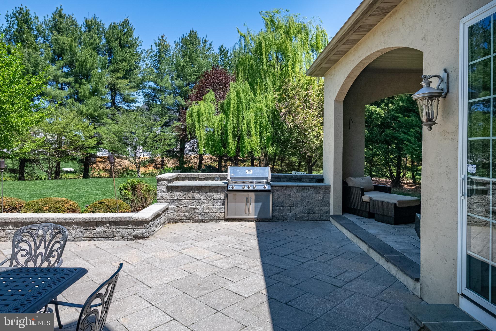 STONEHENGE - Residential