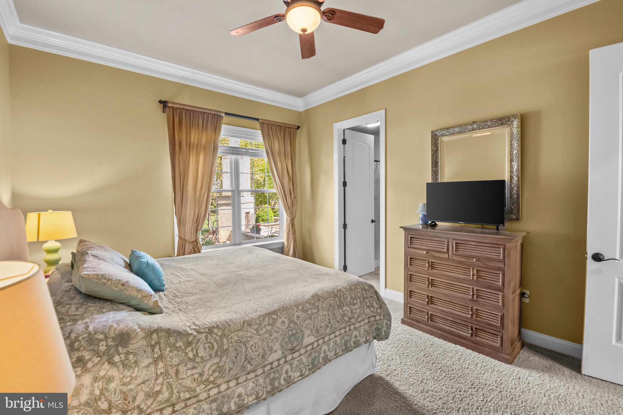 STONEHENGE - Residential