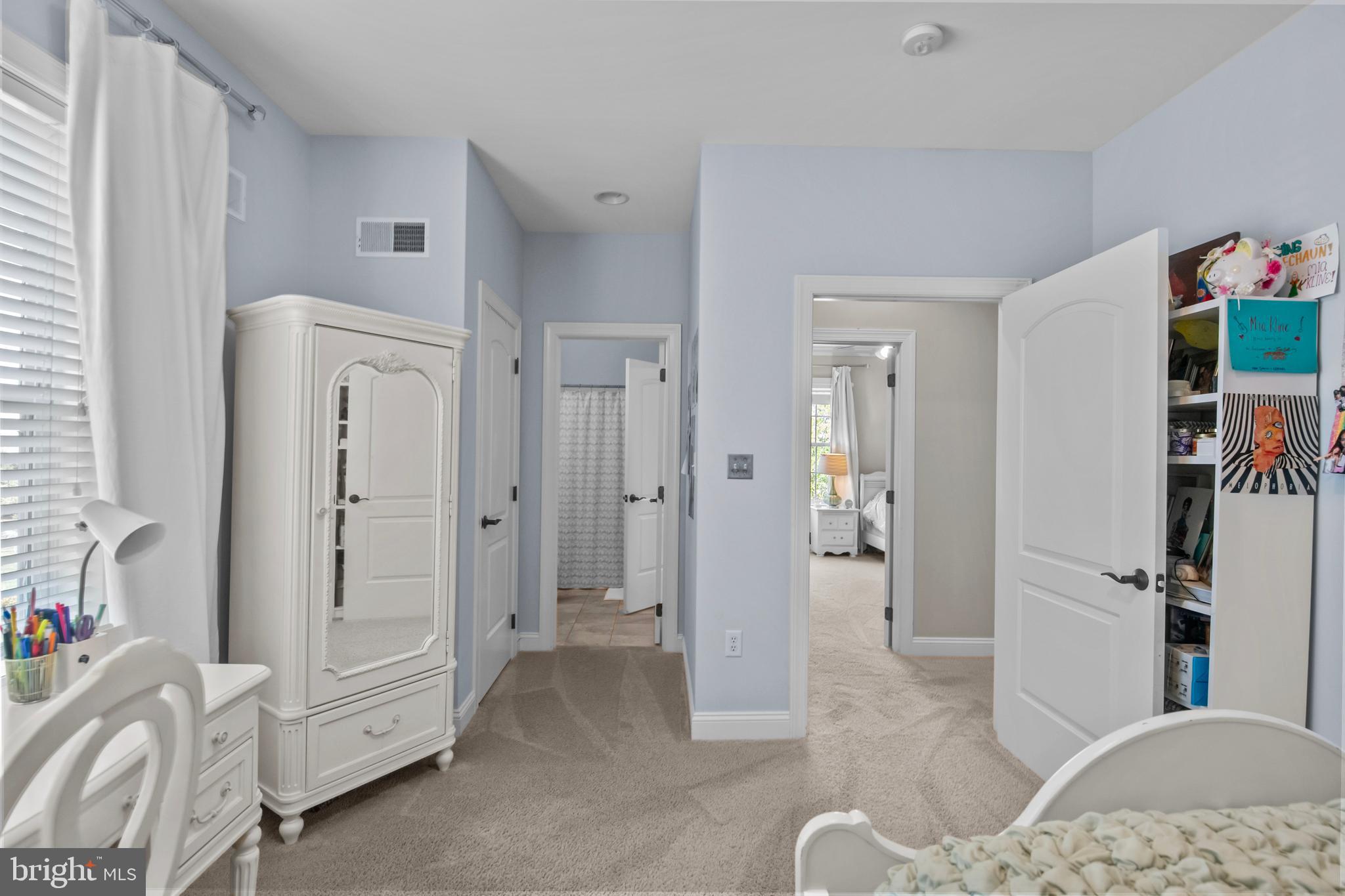 STONEHENGE - Residential