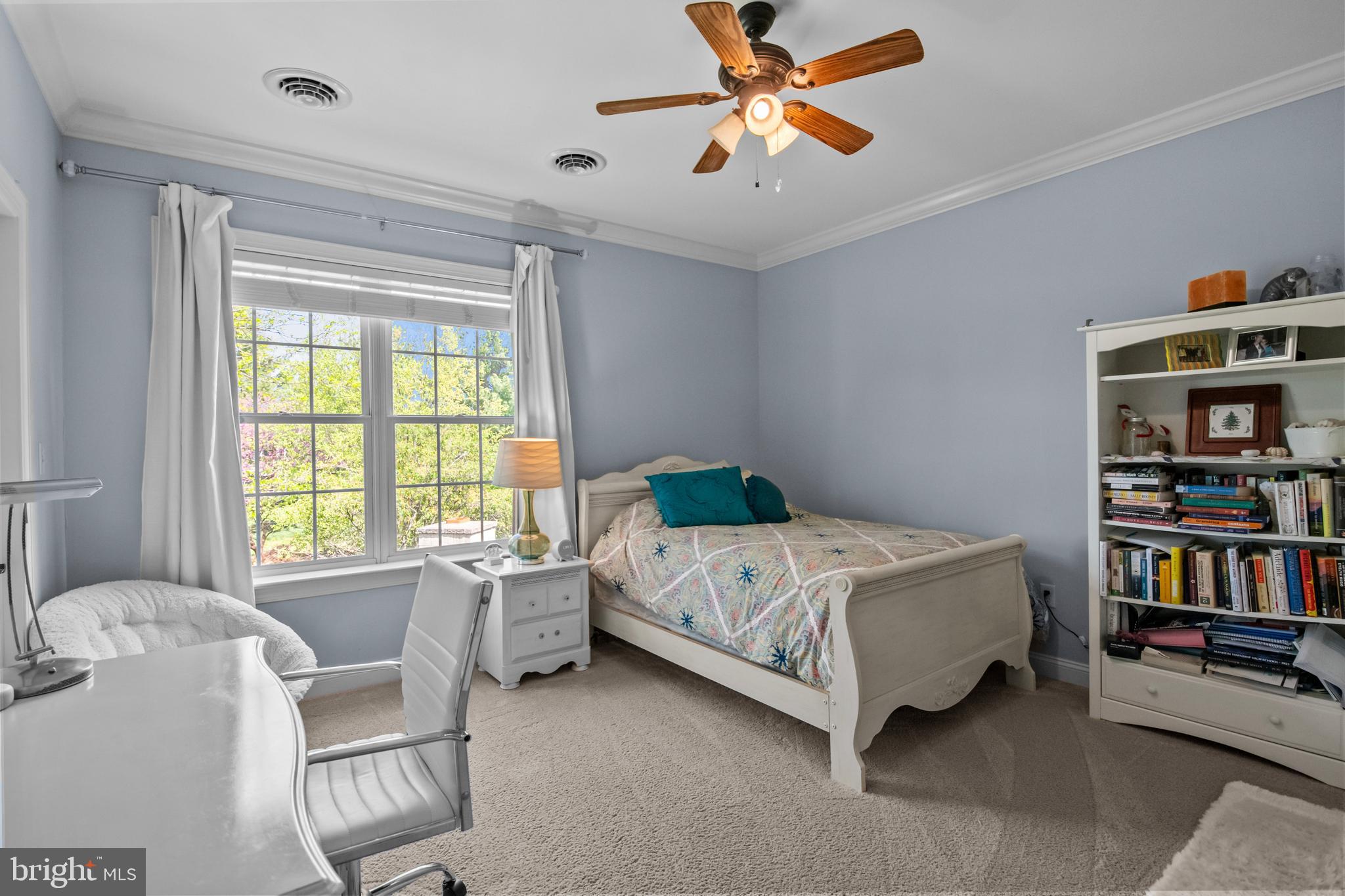 STONEHENGE - Residential