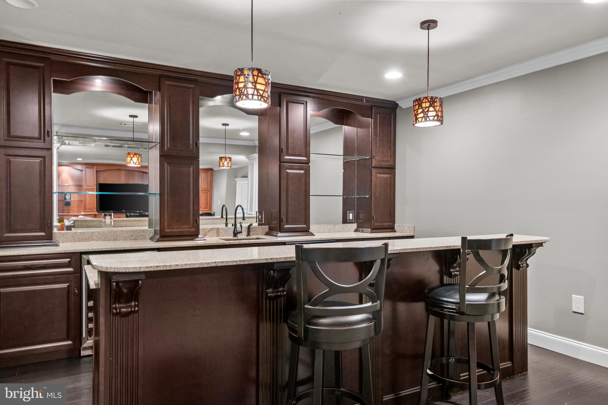 STONEHENGE - Residential