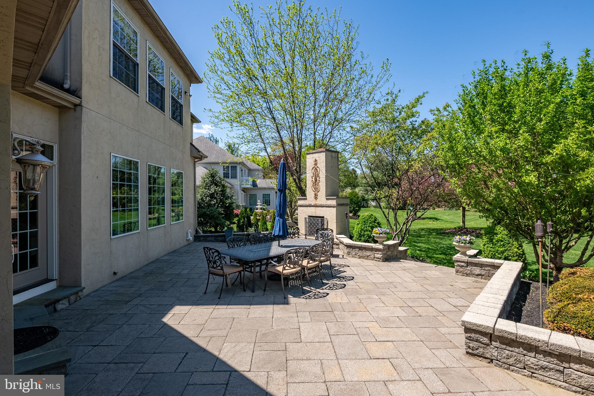 STONEHENGE - Residential