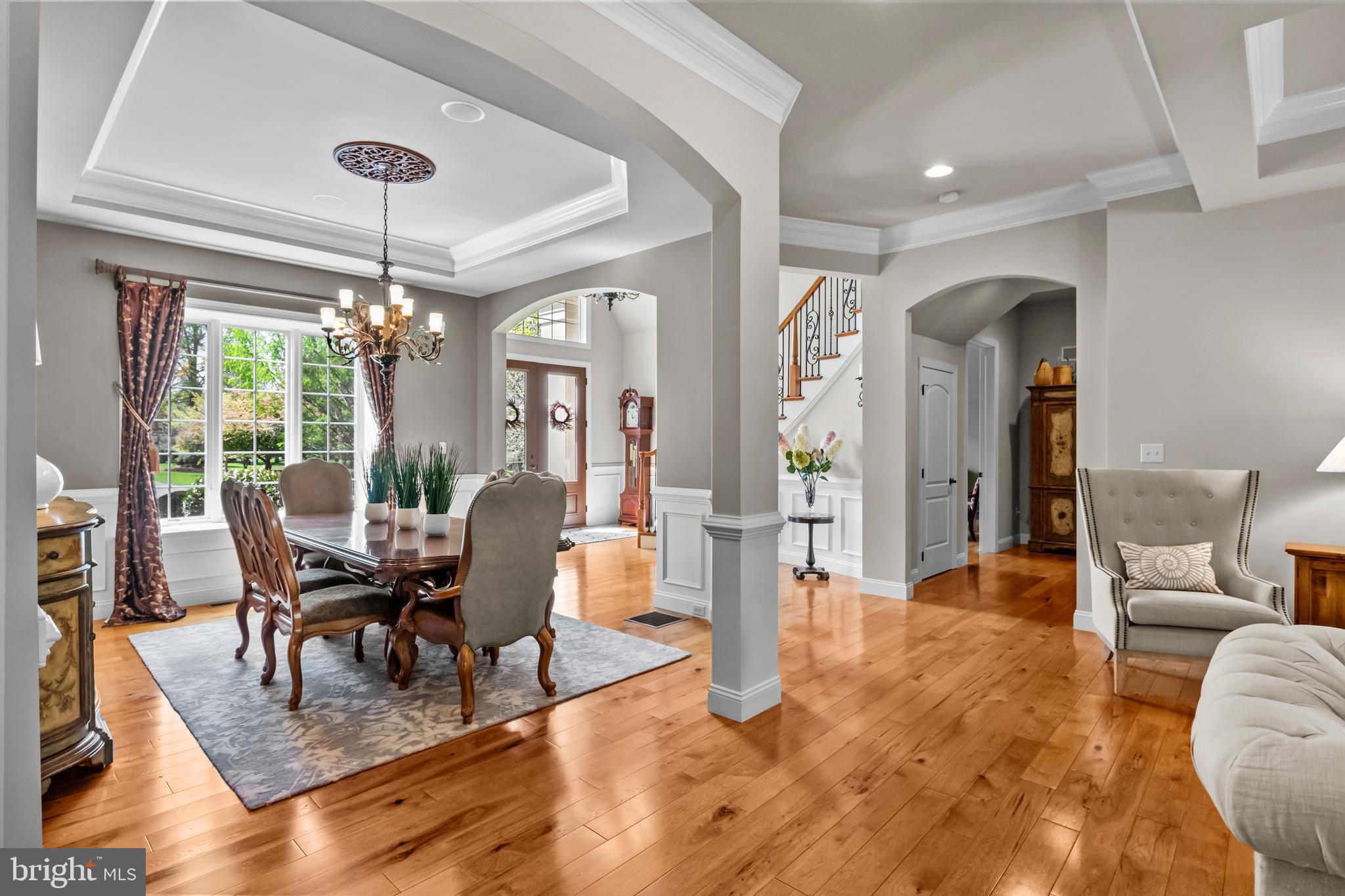 STONEHENGE - Residential