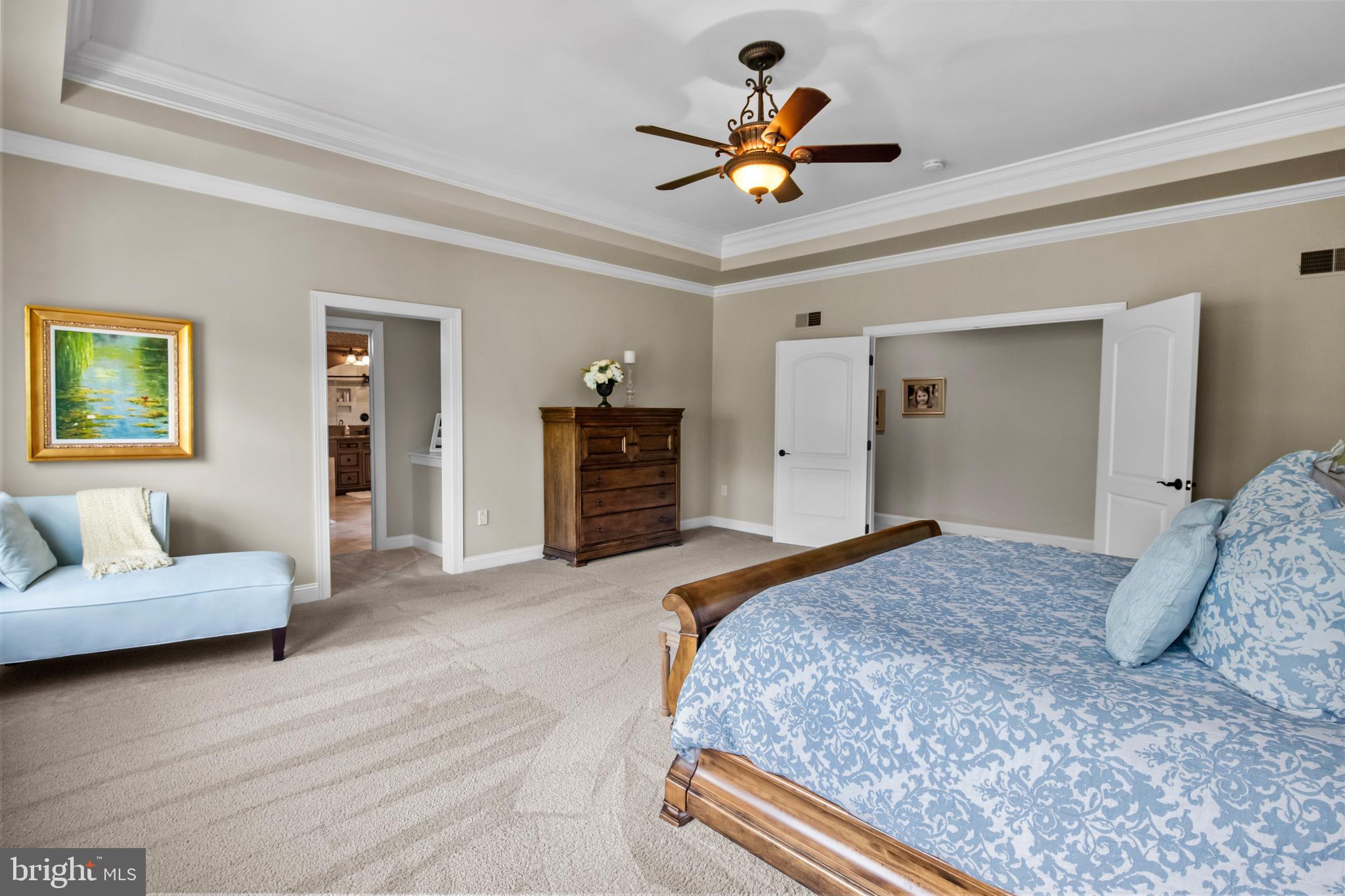 STONEHENGE - Residential