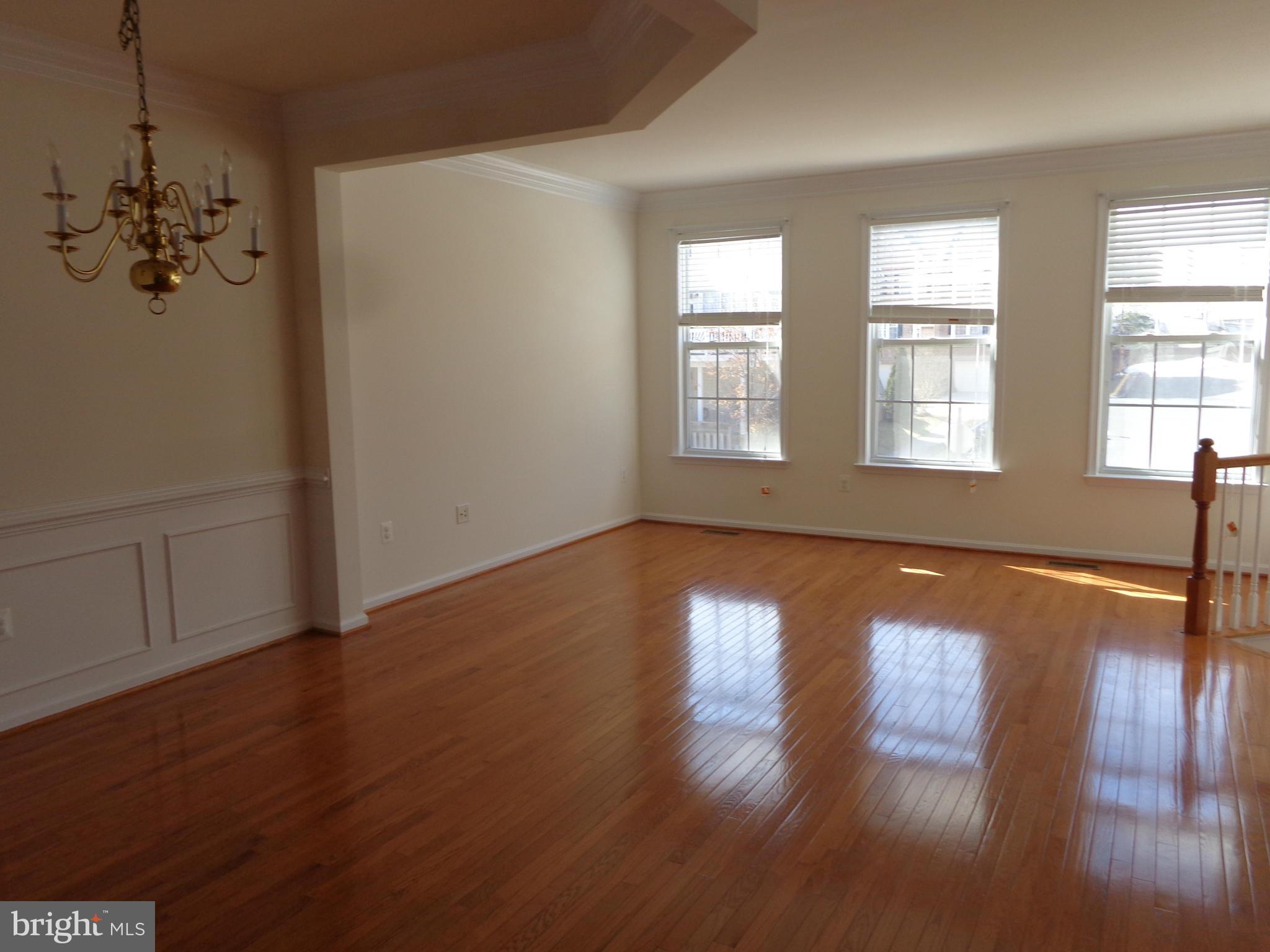 ROCKLAND VILLAGE - Residential Lease