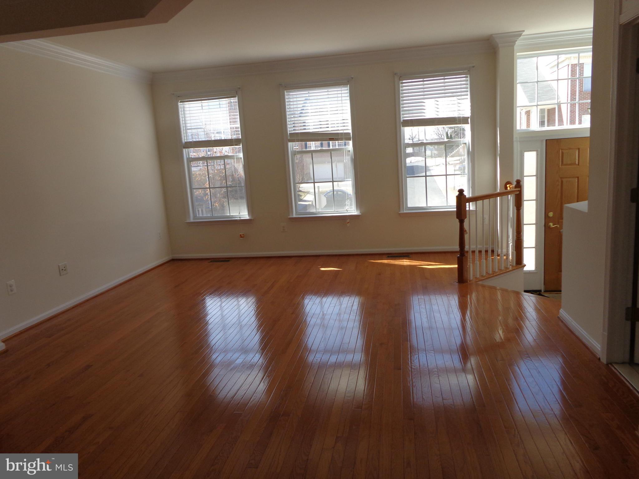 ROCKLAND VILLAGE - Residential Lease