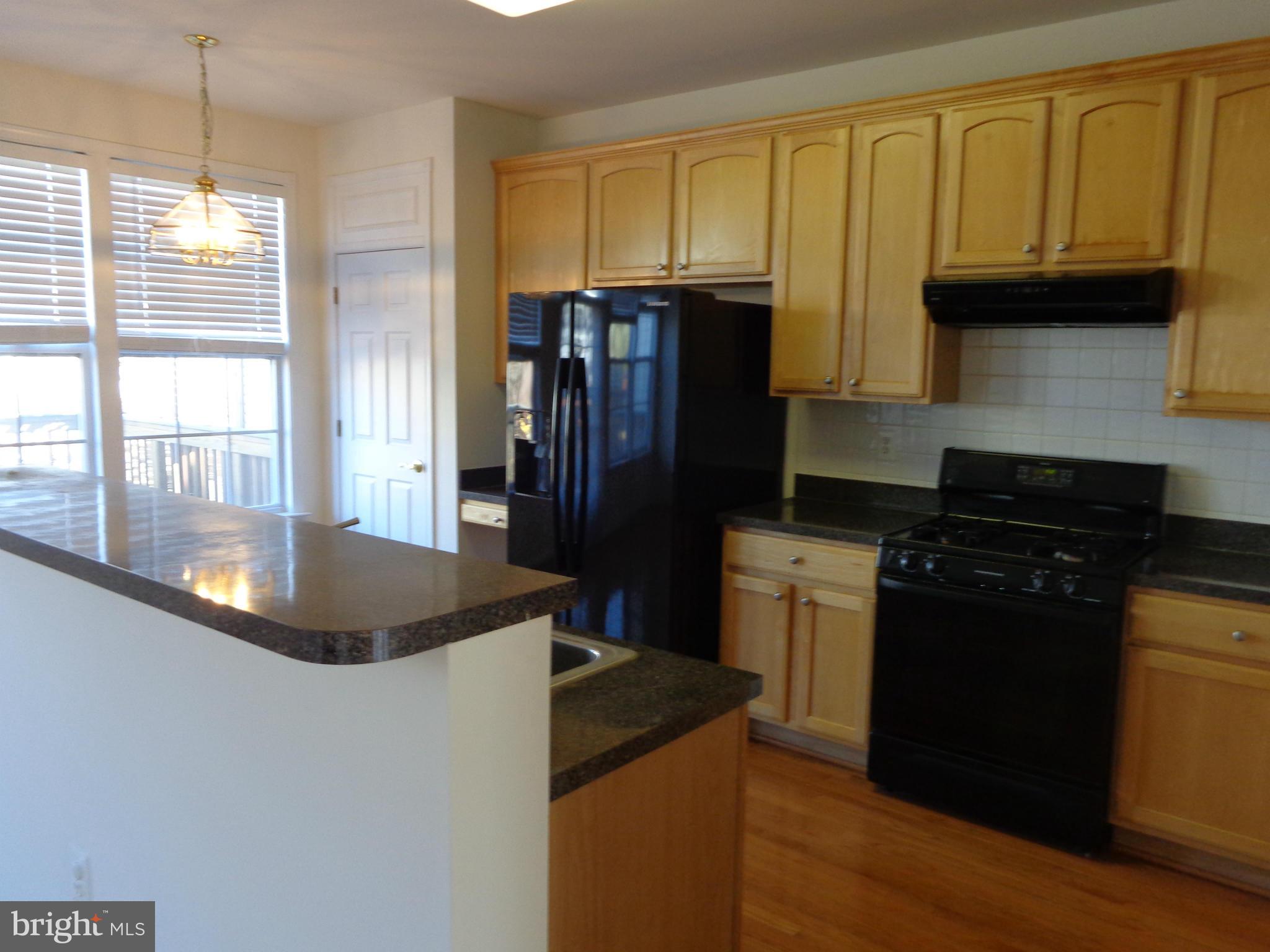 ROCKLAND VILLAGE - Residential Lease