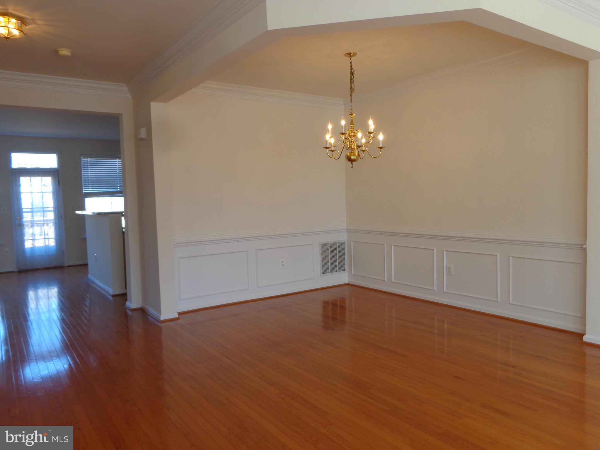 ROCKLAND VILLAGE - Residential Lease