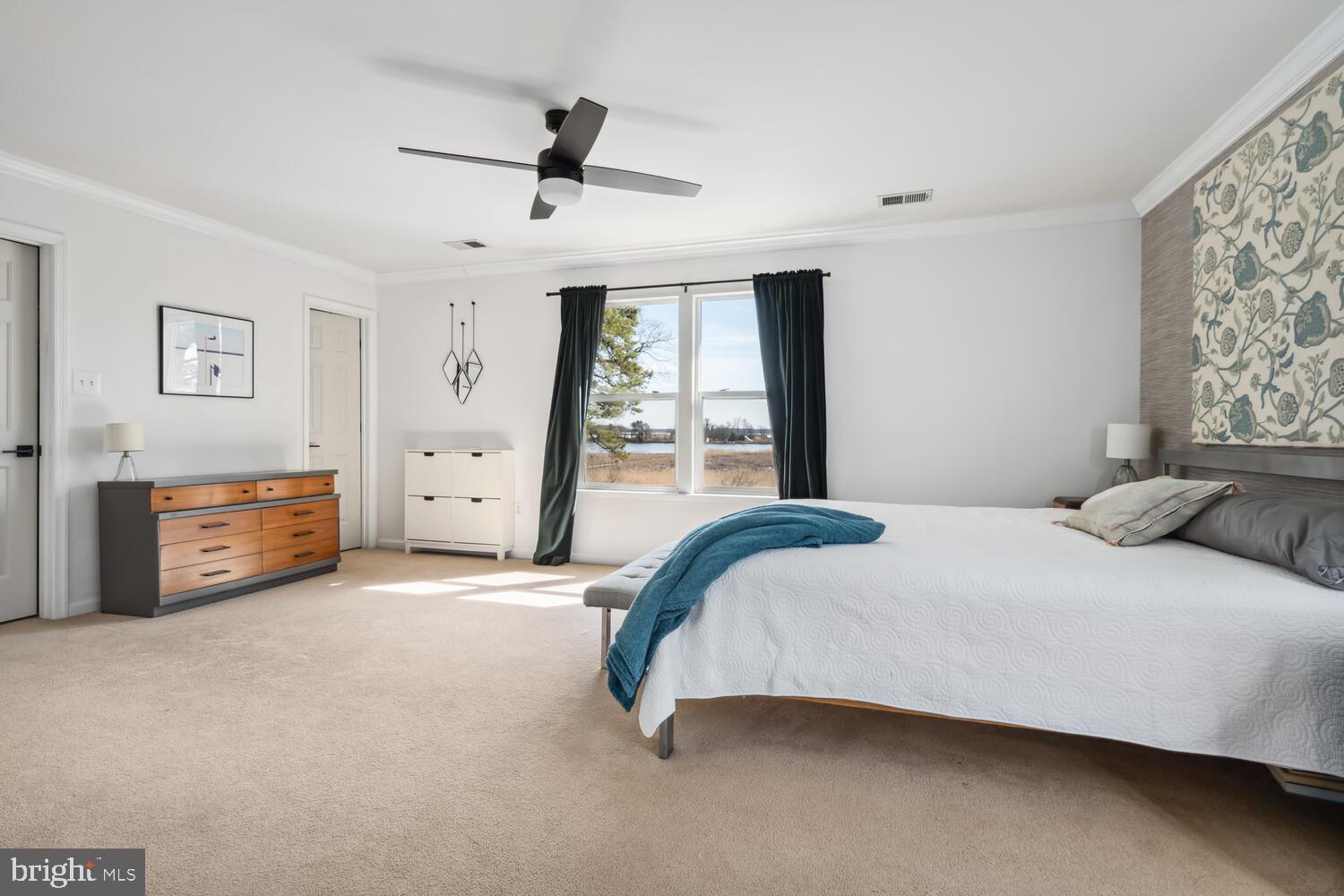 HIGH BANKS SEC I - Residential