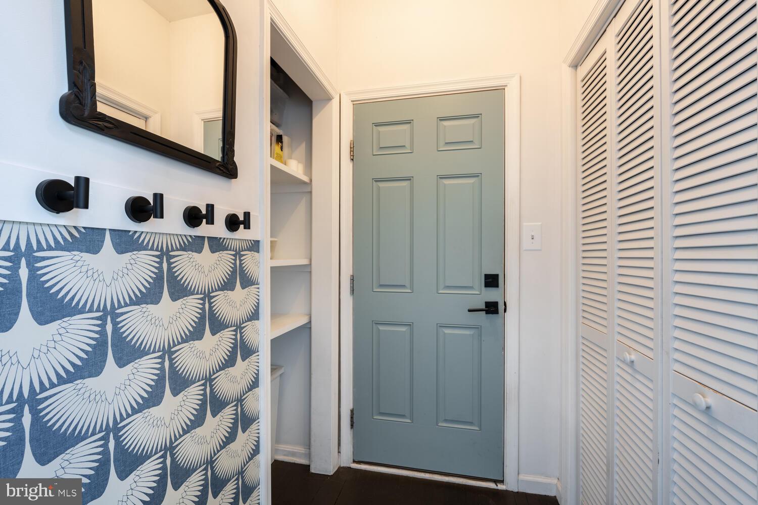 HIGH BANKS SEC I - Residential