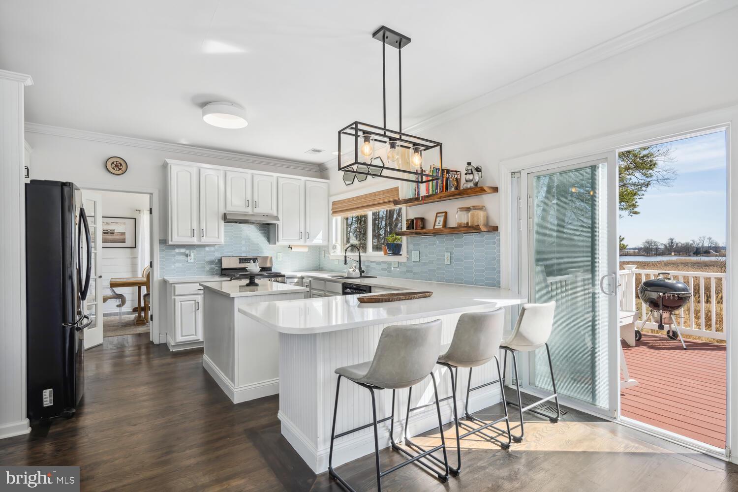 HIGH BANKS SEC I - Residential