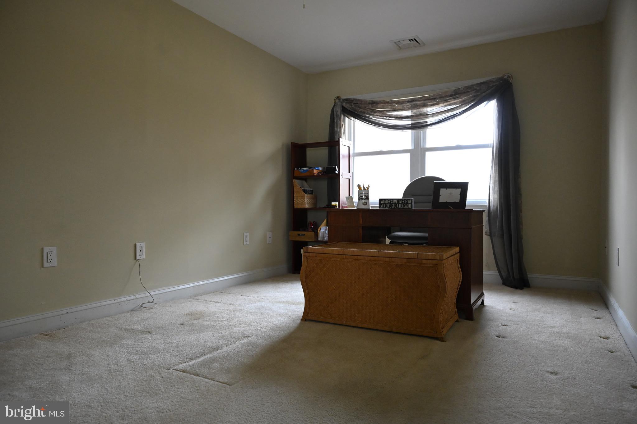 GLENSIDE - Residential