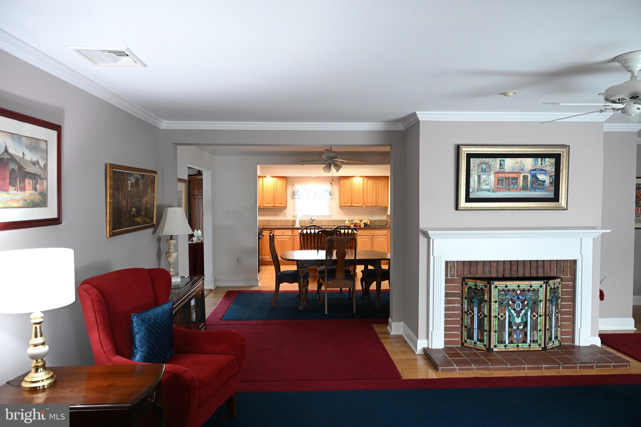 GLENSIDE - Residential