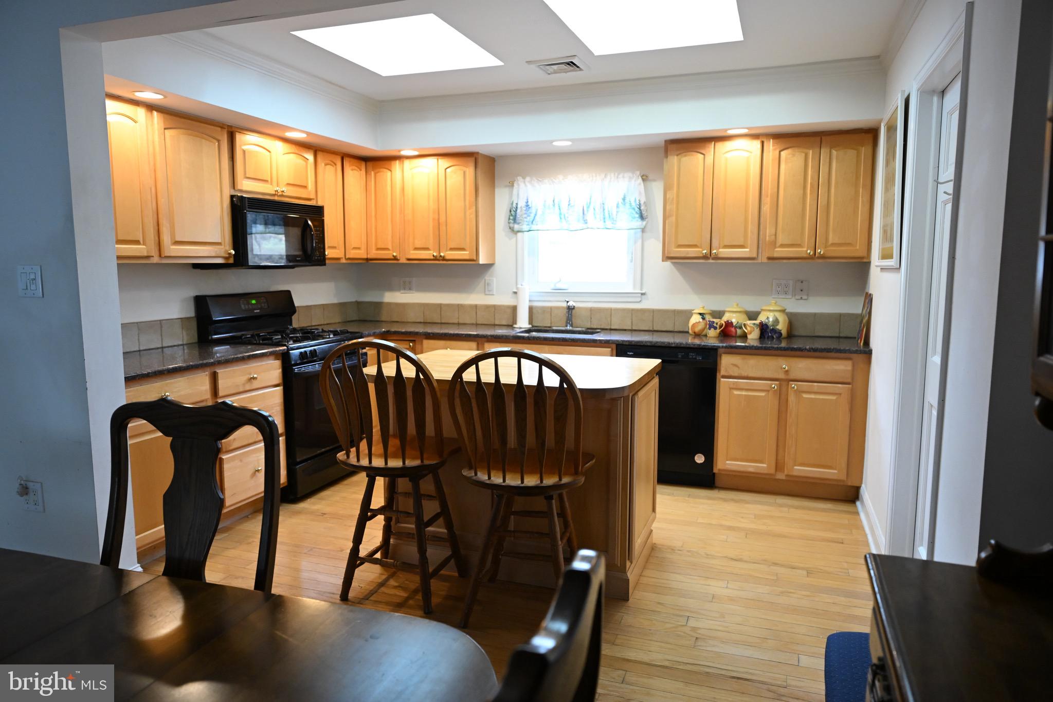 GLENSIDE - Residential