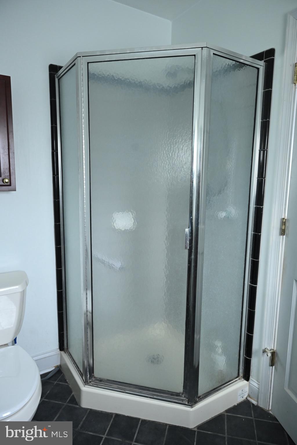 GLENSIDE - Residential