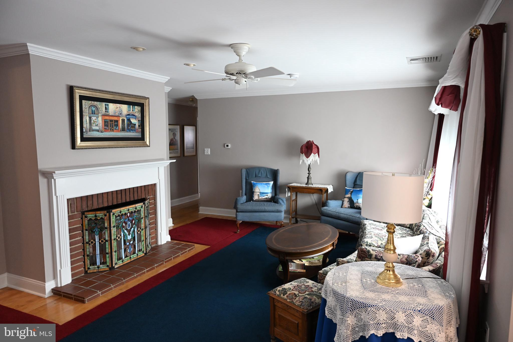 GLENSIDE - Residential