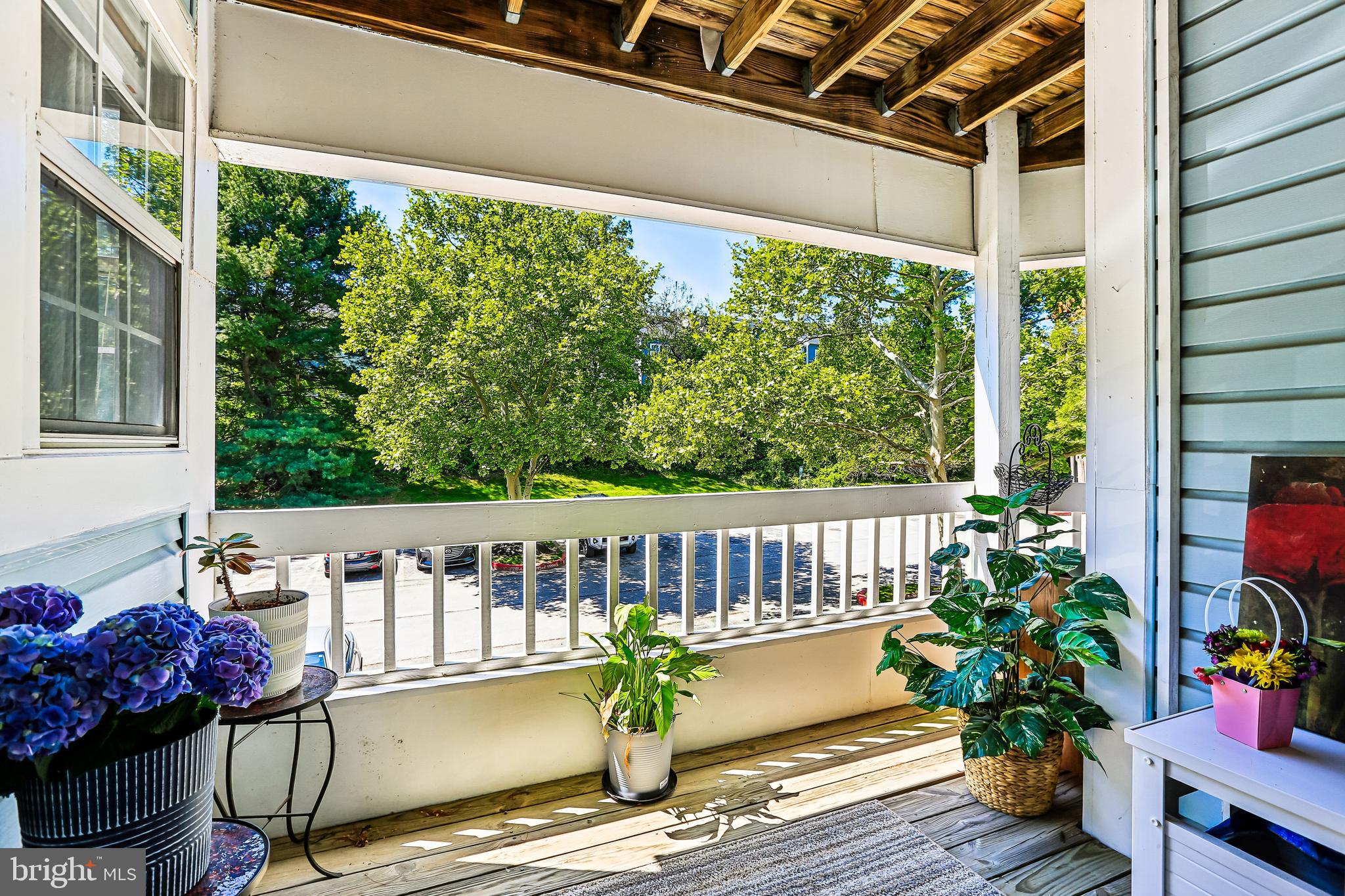 MONTGOMERY RUN - Residential