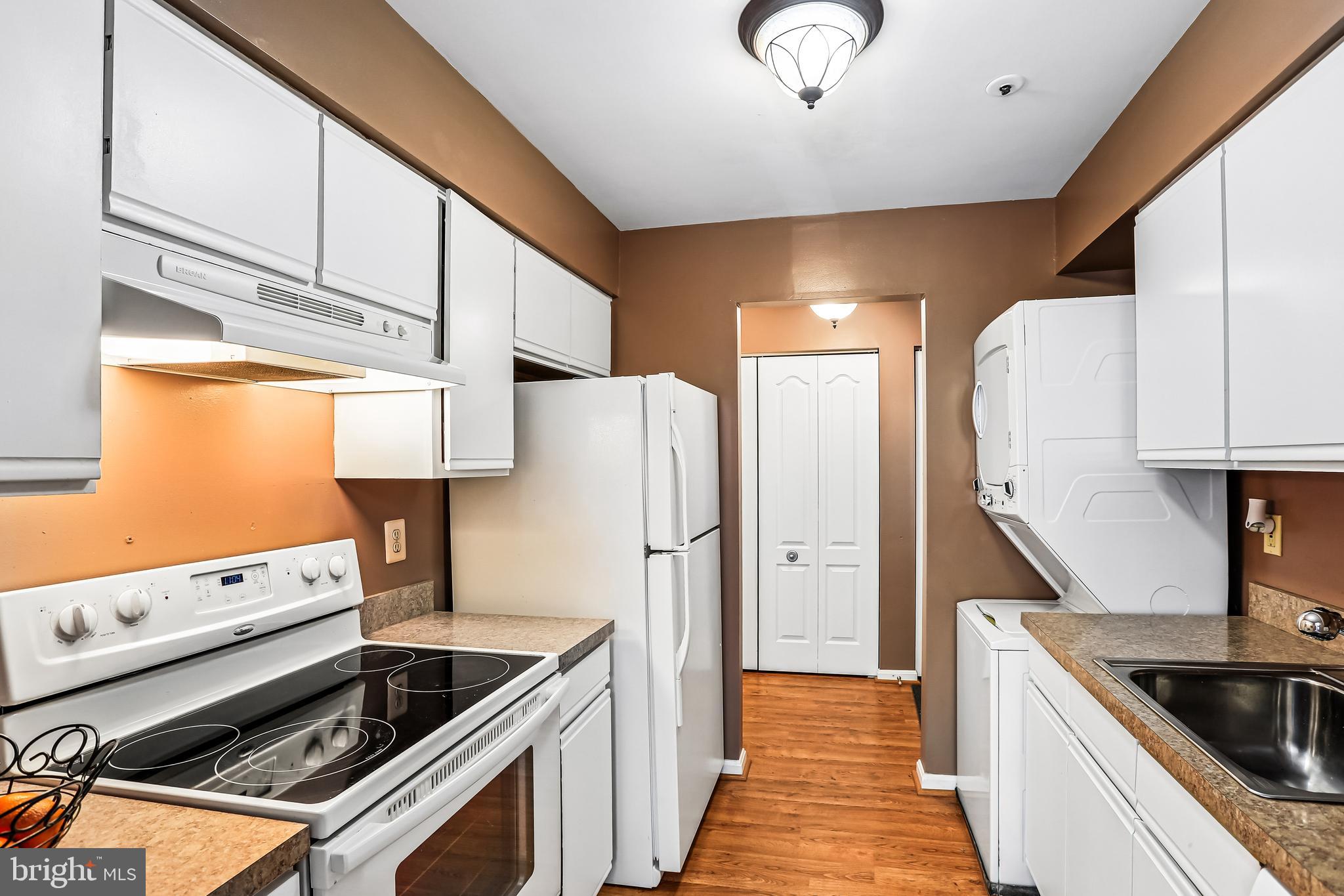 MONTGOMERY RUN - Residential