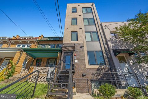 721 KENNEDY STREET NW 3 WASHINGTON DC 20011