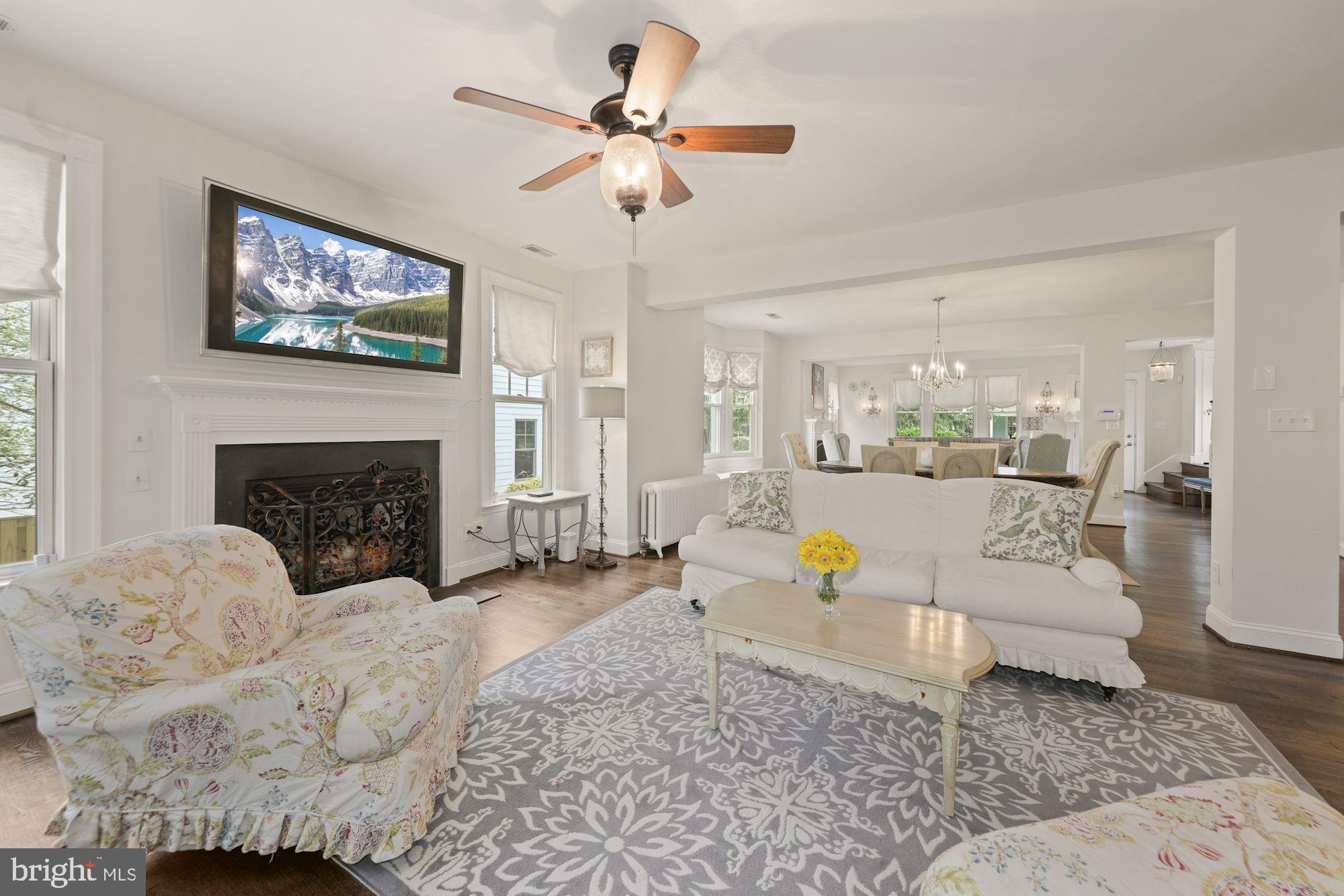 CHEVY CHASE - Residential