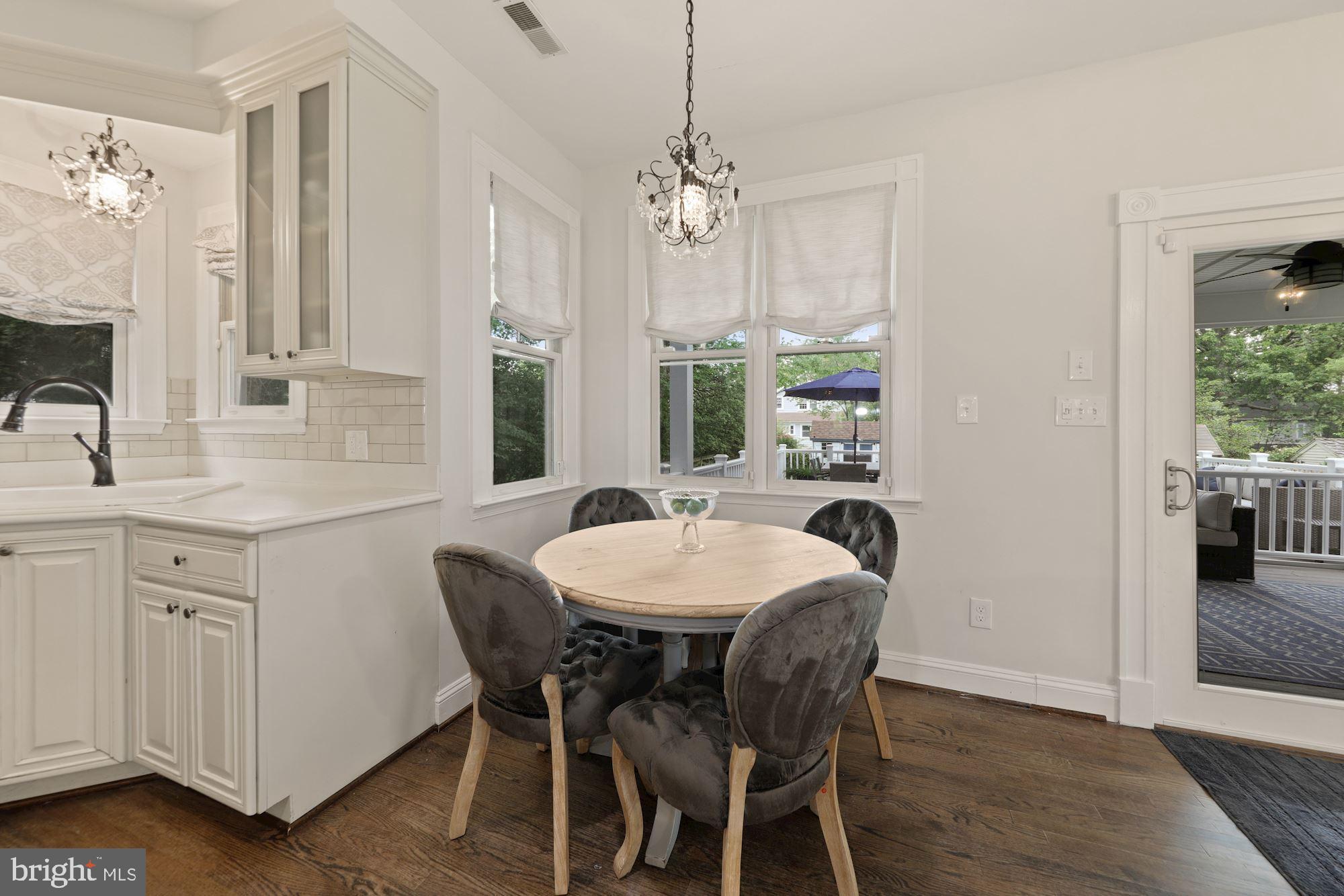 CHEVY CHASE - Residential