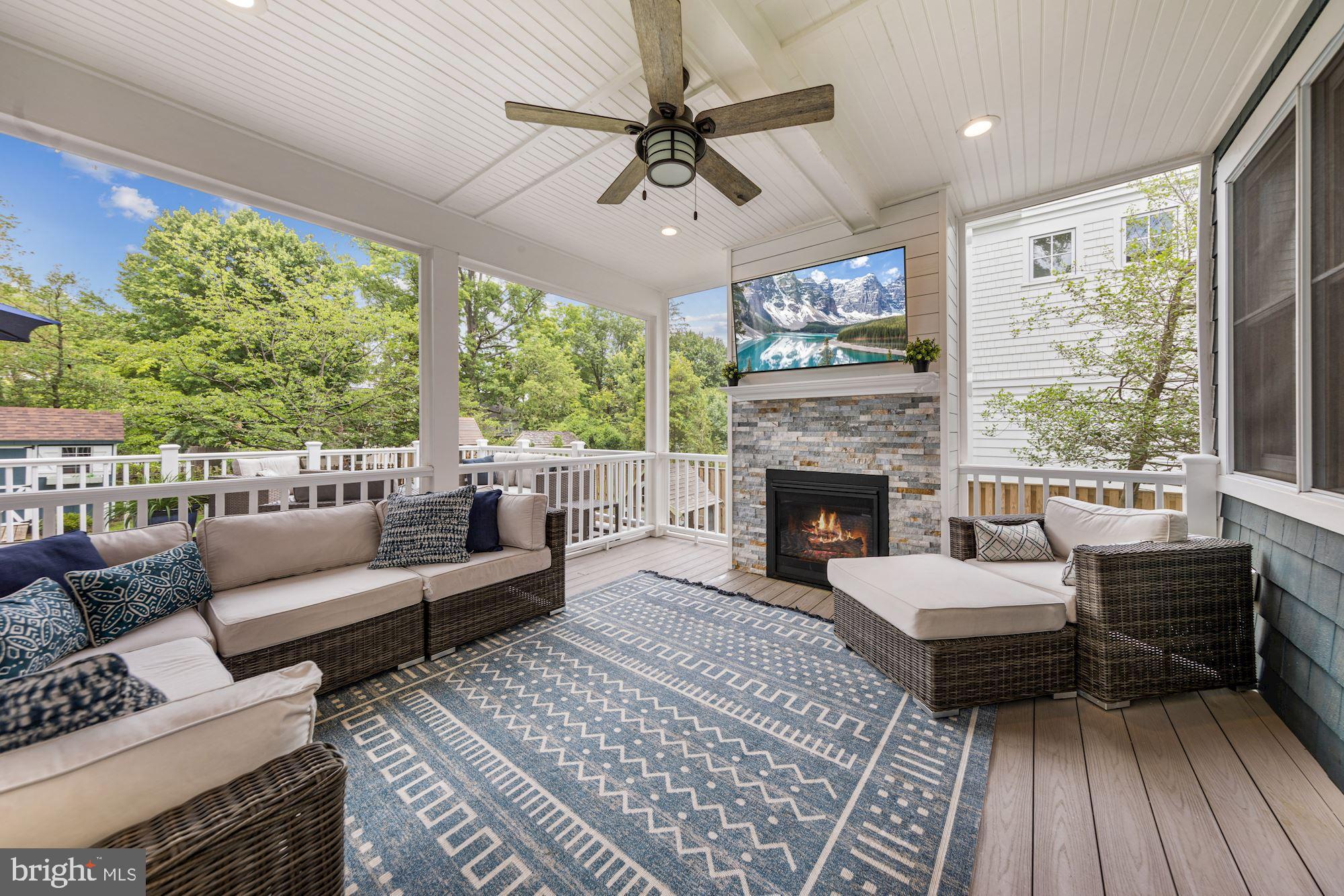 CHEVY CHASE - Residential